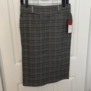 Plaid pencil skirt